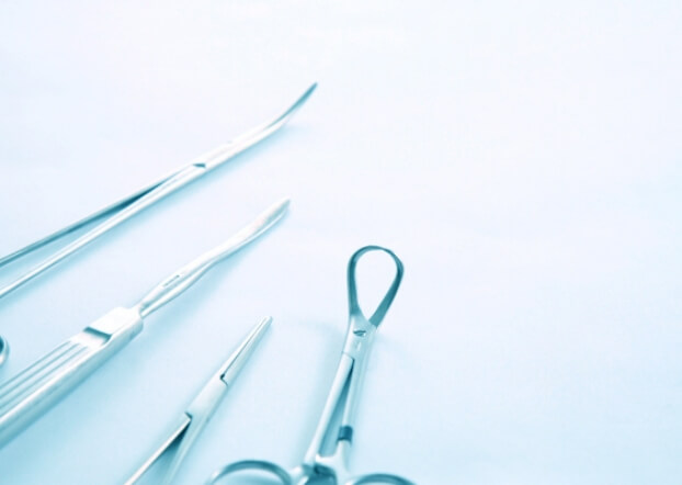 口唇裂・口蓋裂・顎変形症などは保険が適用されます。